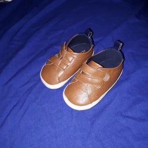 baby shoes 6- 12 mths
